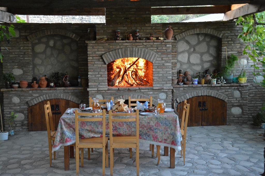 Guest House Kusika Sighnaghi Exterior foto